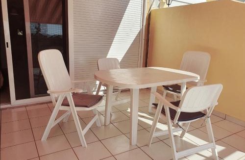 Kanali House | A balcony for the sea