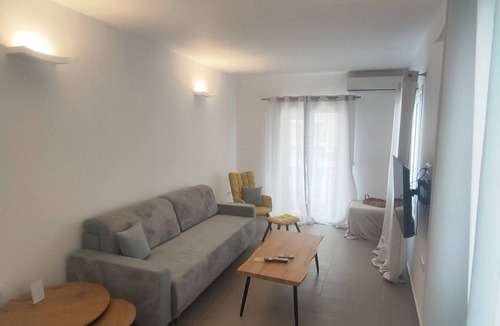 Molos Apartment | A central two bedroom apartment at Lefkimmi with all modern facilities.