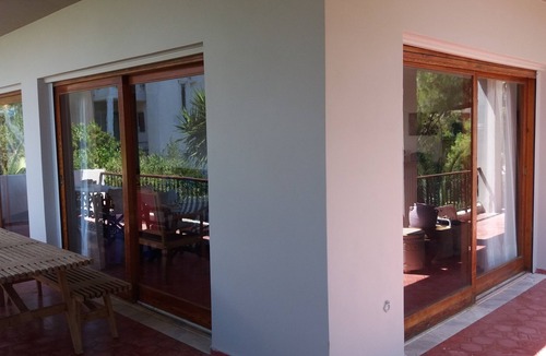 Saronida Villa | A Traditional Villa IN Saronida Near THE SEA