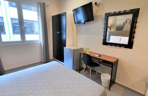Piraeus Hotel | Achillion Hotel Piraeus