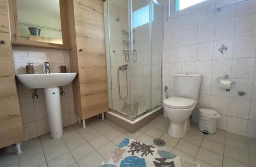 Archea Korinthos House | Acrocorinthos House