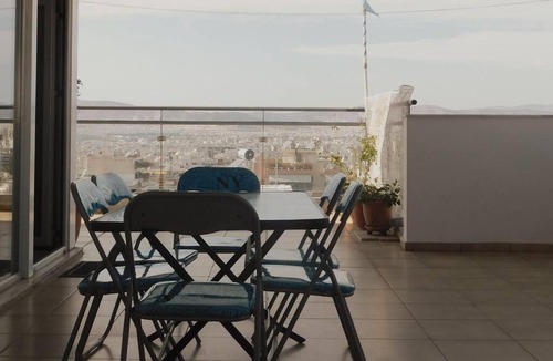 Nea Smirni Apartment | Acropolis 360