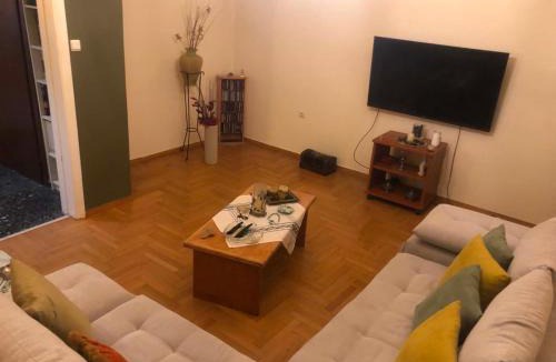 Peristeri Apartment | Acropolis View