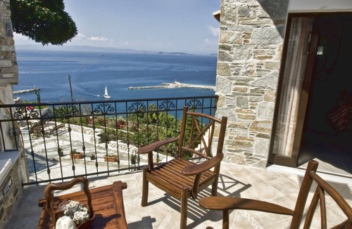 Loutraki Hotel | Aegean Wave Hotel