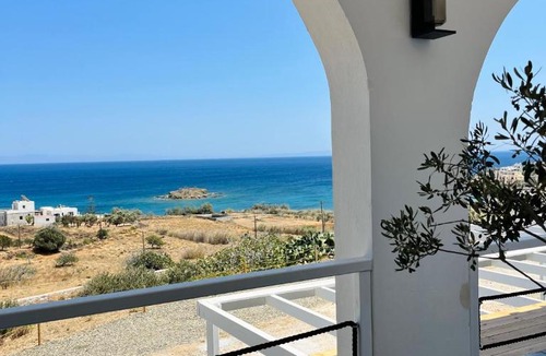 Vari House | Aelia