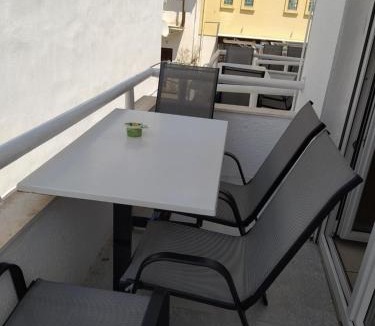 Sarti Hotel | Afroditi Haus Sarti