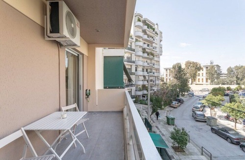 Nea Smirni Apartment | Afroditi Suite - Spacious apt, central & safe!