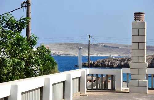 Psathi Apartment | Afroessa Apartments