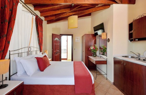 Scala Hotel | Agistri Hotel