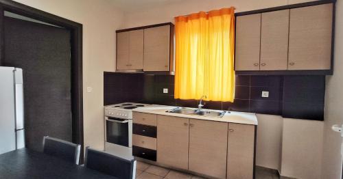Aigialeia Apartment | Agroktima Fourki
