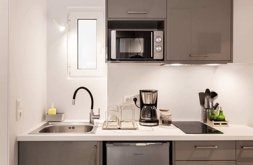Exarhia Apartment | #AH15 Verde Studio