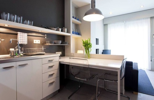 Exarhia Apartment | #AH32 Grey Studio