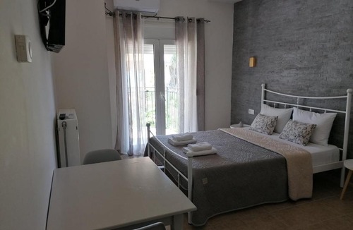 Sourpi Apartment | Ai Nies Studio 1