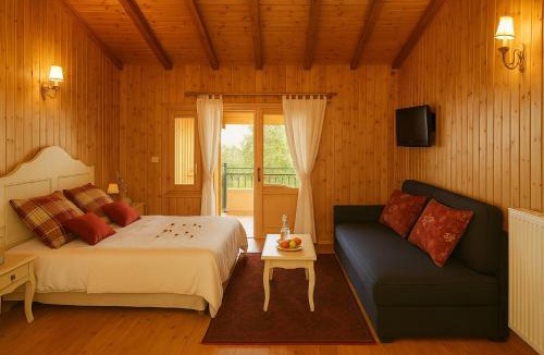 Tsivlos Hotel | Aithra Boutique Suites
