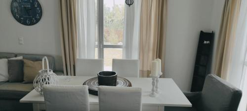 Skiros Villa | Akrotiri Villas Skyros