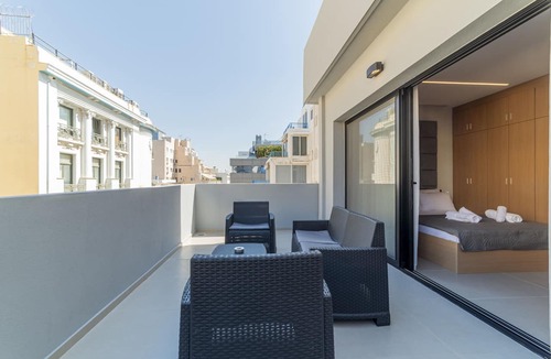 Piraeus Condo | AKVA Property - The Piraeus Collection