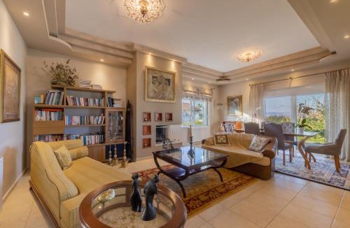 Kos Town Villa | Alegria 3bd Villa