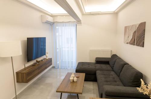 New Kypseli Apartment | Alexandra's Apartment