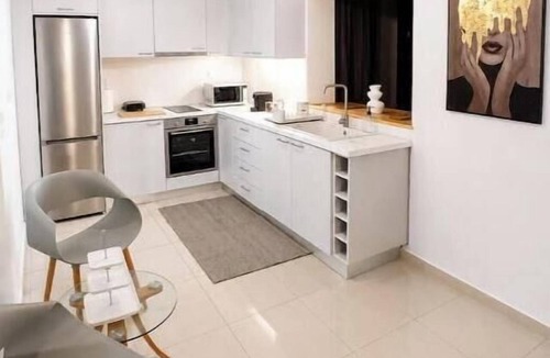 Daratsos Apartment | ALIA Sea & Sunset View Apartment in Kalamaki