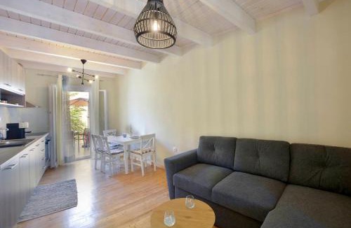 Roda Apartment | Aliki Beach House