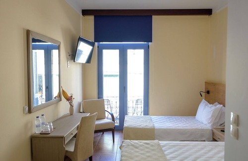 Mytilene Bed & Breakfast | ALLEY ROOMS