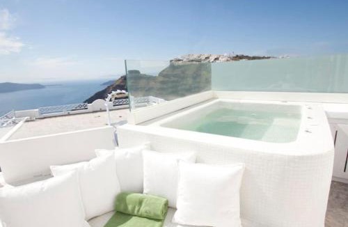 Fira Apartment | Allure Suites