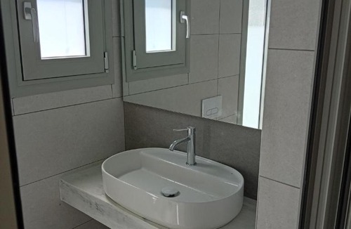 Kymi-Aliveri House | Almira Suites by the sea 3