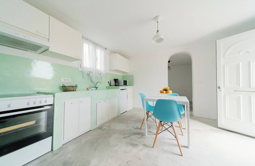 Exomytis Villa | Almond Deluxe Suite with Pool