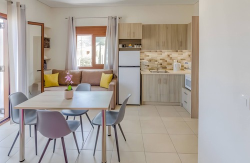 Archangelos Apartment | Aloustina Apartment for 4, 50m from the Sea in Archangelos