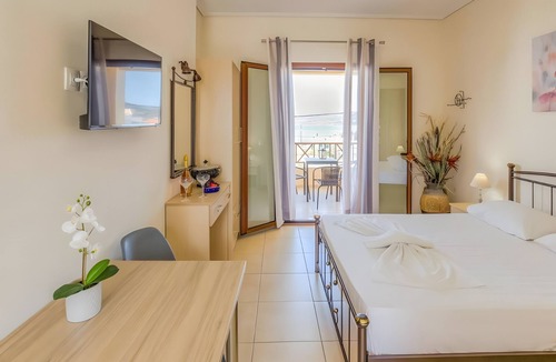 Archangelos Apartment | Aloustina Apartment 50m from the Sea in Archangelos