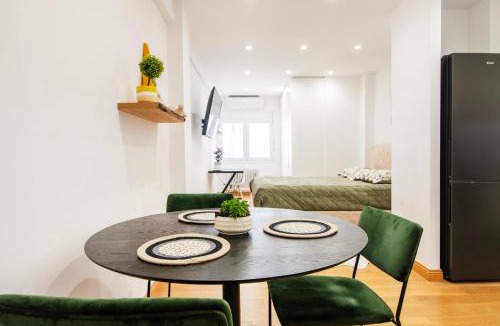 Ampelokipoi Apartment | Althea Athens Suite