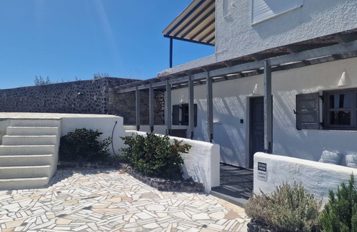 Agios Georgios House | Amanecer Apartments – Levantes | Romantic Jacuzzi Apartment