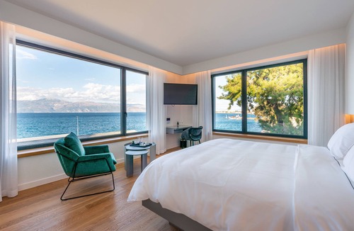 Aigio Hotel | Amario Suites Hotel