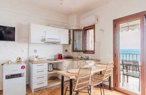 Kassandra Apartment | Amfitriti Seafront Apartment 4 by RentalsPro
