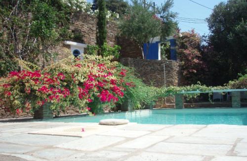 Ormos Isternion Villa | Anezas Mansion stone-built traditional villa