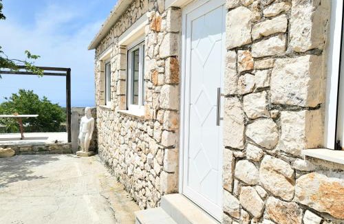 Koiliomenos Apartment | Angelos Stone Cottage