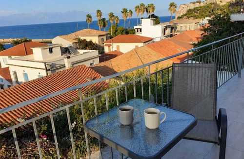 Koroni Condo | Angira 5 Seaview Escape - Koroni Bright Getaway