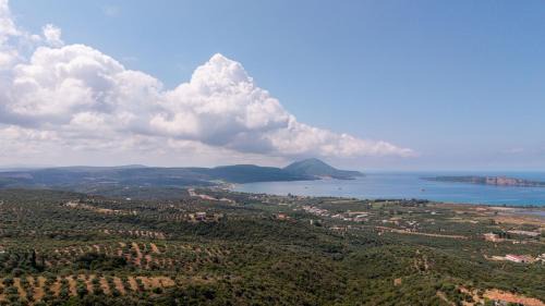 Pylos-Nestoras Apartment | Anima Horizon-Petra Apartment