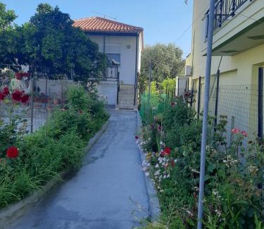 Skala Sotiros Apartment | ANNAS COTTAGE