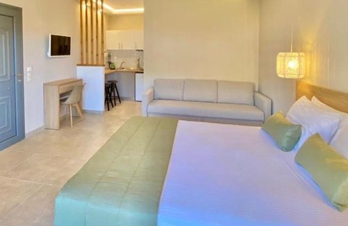 Chrisi Akti Hotel | Annmari Studios