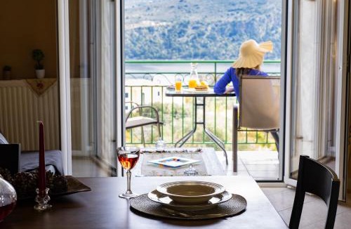 Lassi Apartment | Apaggio di Argostoli Apartments - private parking & sea view