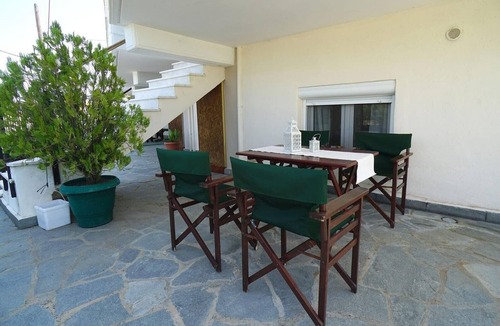 Fanari Apartment | Apartment '1' with Mountain View, Wi-Fi and Air Conditioning