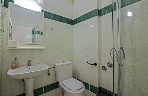 Dafnata Apartment | Apartment 'Andromaches Large' with Sea View & Shared Pool