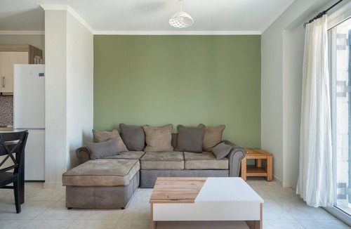 Katomerion Apartment | Apartment 'By The Sea 1' with Private Garden