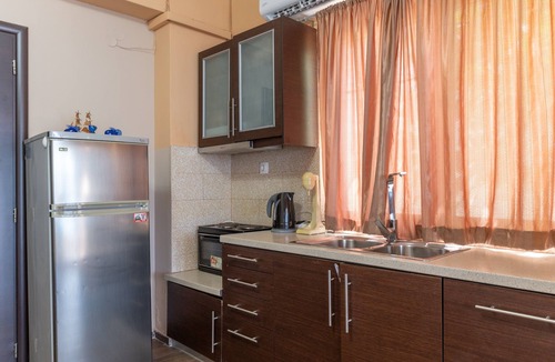 Salamis Apartment | Apartment 'Ifestos' with Sea View, Wi-Fi and Air Conditioning