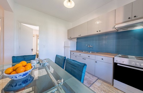 Kassiopi Apartment | Apartment 'Kassiopi 2' with Mountain View, Wi-Fi and Air Conditioning