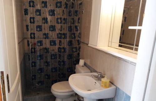Menidion Apartment | Apartment 'Menidi Studio' with Sea View, Wi-Fi and Air Conditioning