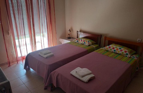 Nea Anchialos Apartment | Apartment Next to Coast