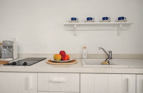Arkasa Apartment | Apartment 'Pool Suite 5' with Sea View, Wi-Fi and Air Conditioning