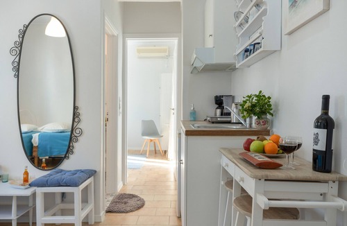 Katapola Apartment | Apartment 'Two-Bedroom' with Sea View, Wi-Fi and Air Conditioning